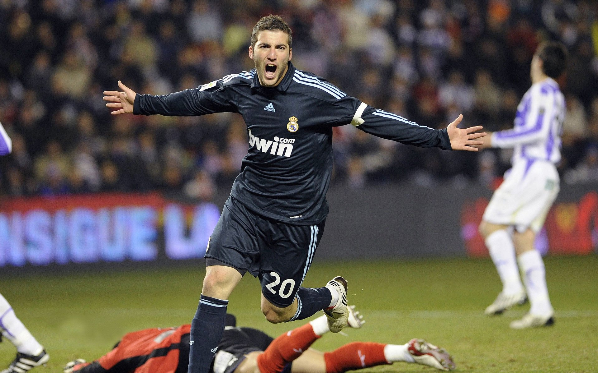 安哥拉，当非洲心跳盖过南美风暴