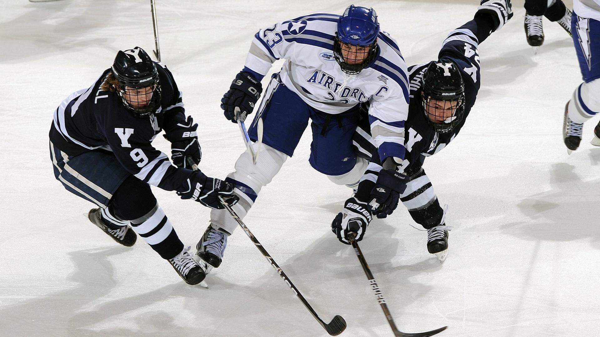 年度焦点之战，爵士用防守铁链锁死公牛，篮球回归最原始的美学